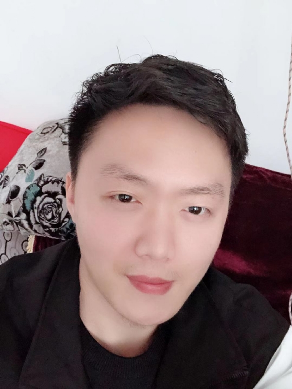 执迷的鲸鱼的第一张照片--肥西闪婚服务中心